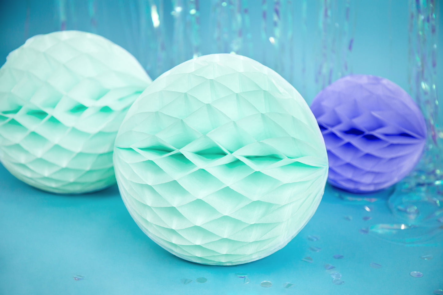 Honeycomb ball- Mint
