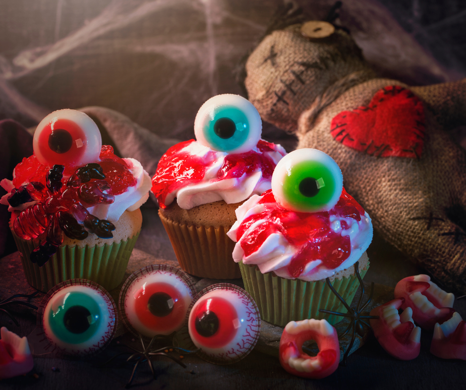 Halloween-inspirasjon: cupcakes, drinker og skumle desserter 🎃