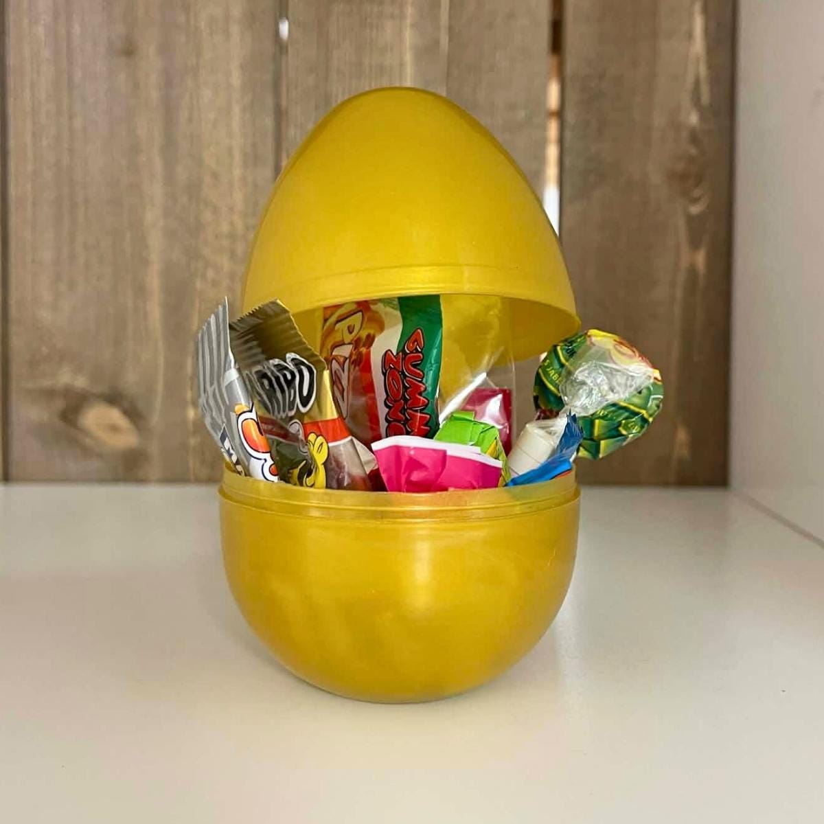 Påskeegg med Mystery-Godteri